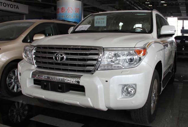 丰田酷路泽5700中东版 开年特价销售中
