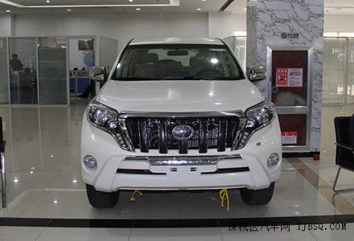 2014款丰田霸道2700 五一酬宾傲惠巅峰