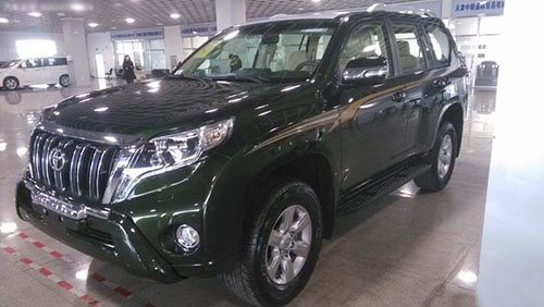 丰田普拉多2700现车特价 五月心动出售