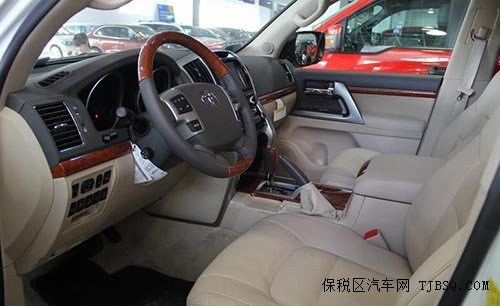 2014款中东丰田酷路泽5700 高配现车价格