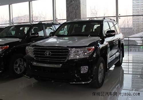 2014款丰田酷路泽4000 中东版低价演绎