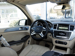 新款奔驰GL400五月促销 加价最少可提车