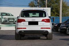 奥迪Q7美规版 天津港人气攀升超低畅销