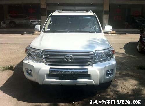 2014款丰田酷路泽4600 创造越野巅峰时代