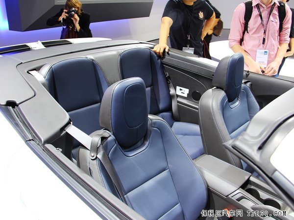 雪佛兰科迈罗天津现车 大黄蜂Camaro横行天下