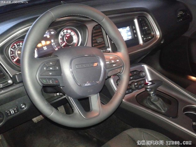 2015款道奇挑战者 港口现车全新报价劲爆特卖中