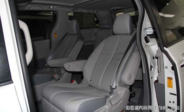 新款丰田塞纳商旅新宠特卖 多用途商务现车热卖