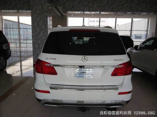 2015款奔驰GL350美规 极致演绎时尚越野风