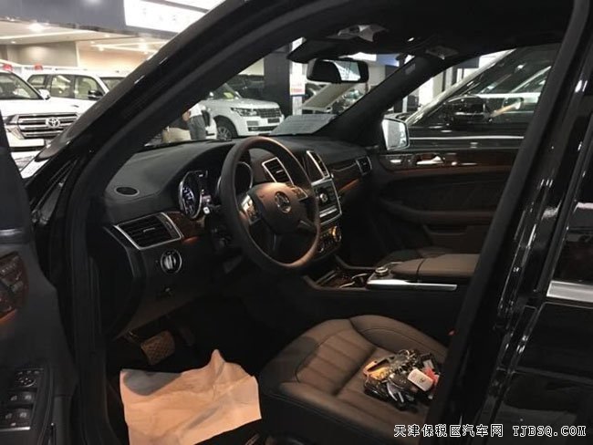 2016款奔驰GL450加规版 平行进口现车优惠走俏