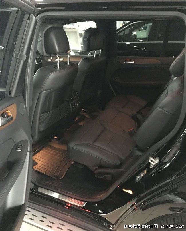 2017款加规版奔驰GLS450 七座SUV现车惠满津港