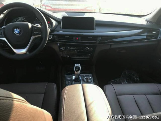 2017款宝马X5墨规版3.0T 天津港现车热卖优惠呈现
