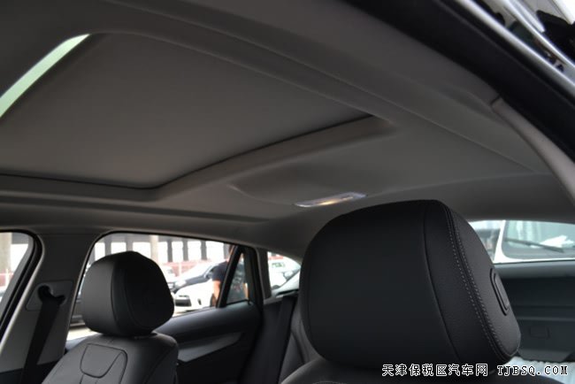 2017款宝马X6墨西哥版 小天窗/19轮/液晶仪表现车71.5万