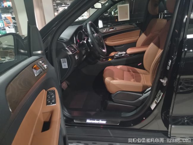 2018款奔驰GLS450AMG加规版 豪华7座越野绚丽来袭