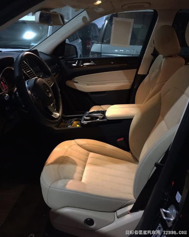 2018款奔驰GLS450美规版 全景/P01/外观包现车106万优享