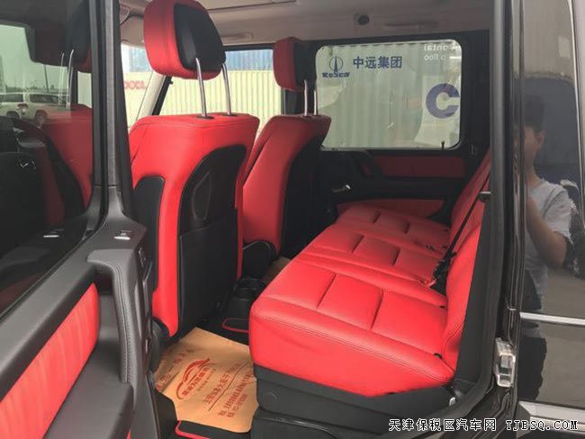 2017款奔驰G550加规版 Designo真皮/雷达测距现车183万