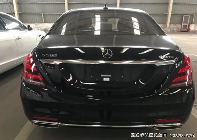 2018款奔驰S560加规版 20AMG轮/智能包/豪华包现车182万