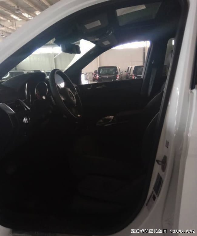 2018款奔驰GLS450美规版 19轮/天窗/停车辅助现车90万