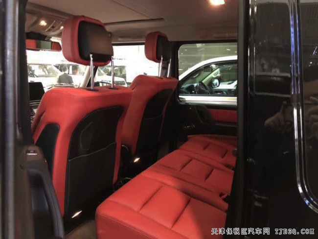 2018款奔驰G550加规版 19轮/Designo真皮/天窗现车174万