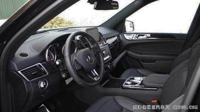 2018款奔驰GLS450美规版 外观包/停辅包/全景现车98.5万
