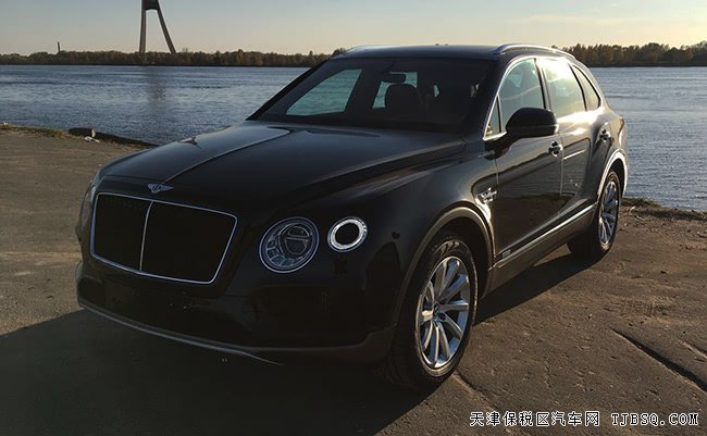 18款宾利添越4.0T汽油欧规版 20轮/全景/四座现车317万