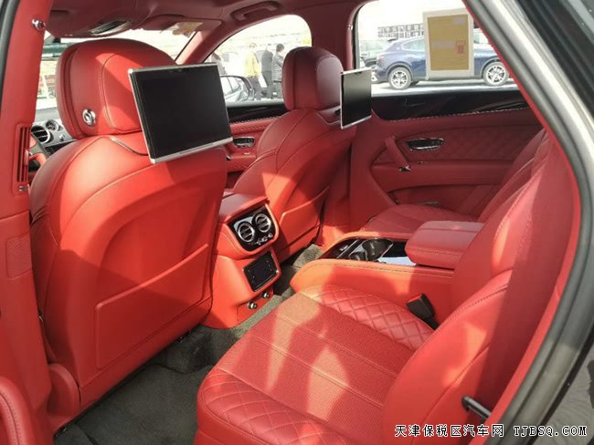 2018款宾利添越6.0T汽油欧规版 奢华SUV现车热销