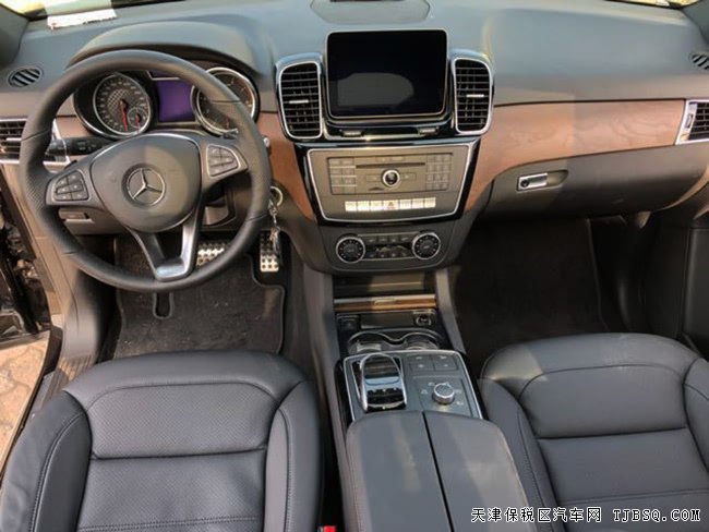 2018款奔驰GLE43AMG加规版 天津港现车热销优惠尽享