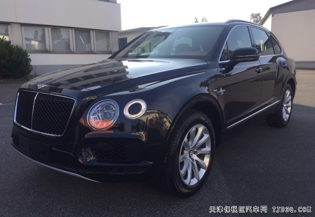 2018款宾利添越4.0T柴油版 全景/20轮/舒适包现车236万