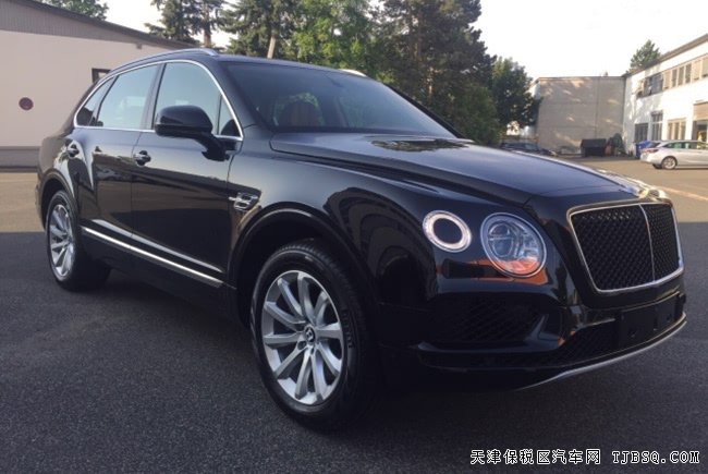 2018款宾利添越4.0T柴油版 全景/20轮/舒适包现车236万