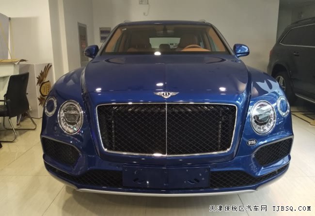 2018款宾利添越4.0T柴油版 20轮/旅行包/五座现车246万