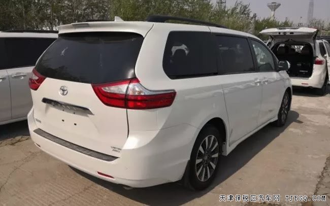 2018款丰田塞纳四驱顶配版7座MPV 3.5L现车优购