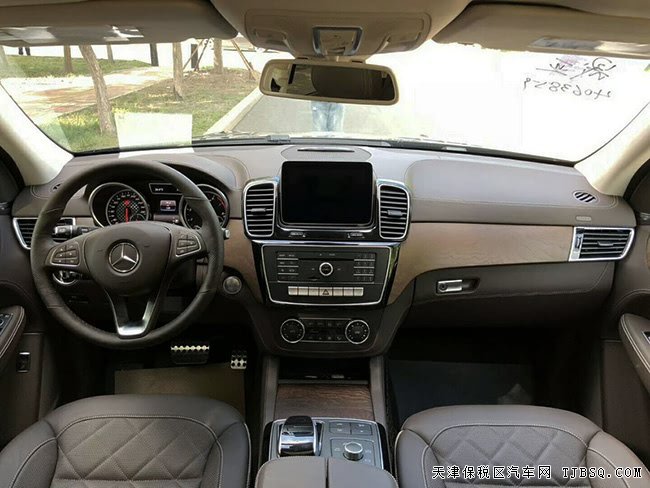 2018款奔驰GLE43AMG加规版 动感运动SUV极致畅销