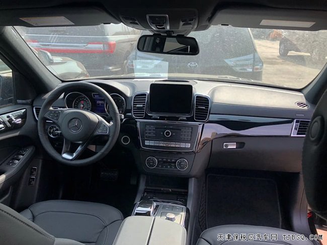 2019款奔驰GLS450AMG加规版 3.0T现车热卖尽享极致