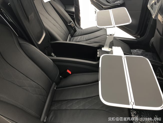2018款奔驰迈巴赫S560美规版 20轮/雷测/NAPPA现车240万