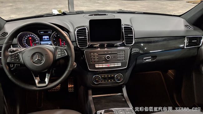 2019款奔驰GLE43AMG加规版 豪华包/灯光包/雷测现车79万