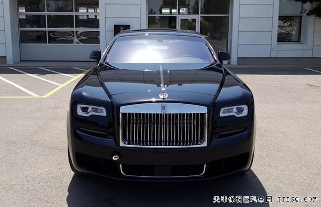 18款劳斯莱斯古思特6.6T加长版 19轮/全景天窗现车558万