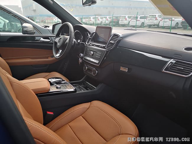 2019款奔驰GLS450加拿大版 豪华SUV现车震撼让利