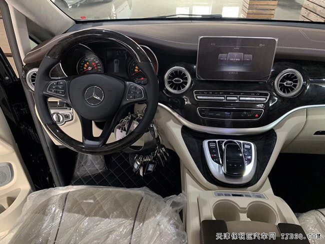 2019款奔驰V250墨西哥版 2.0T豪华MPV现车优惠购