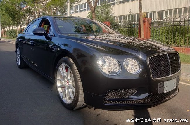 2018款宾利飞驰V8S欧规版 20轮/天窗/舒适包现车230万