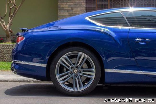 2020款宾利欧陆GT豪华轿跑 天津港现车优惠促销