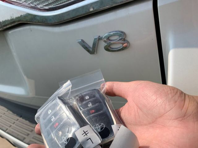 20款丰田酷路泽4600摇启版 V8自然吸气港口仅售104万