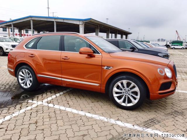 处处尽显别样精彩,2020款宾利添越,港口现车!