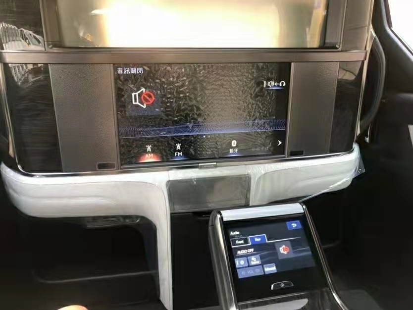 雷克萨斯LM300 21款 2.5 油电混动 四座 天津港现车批发价