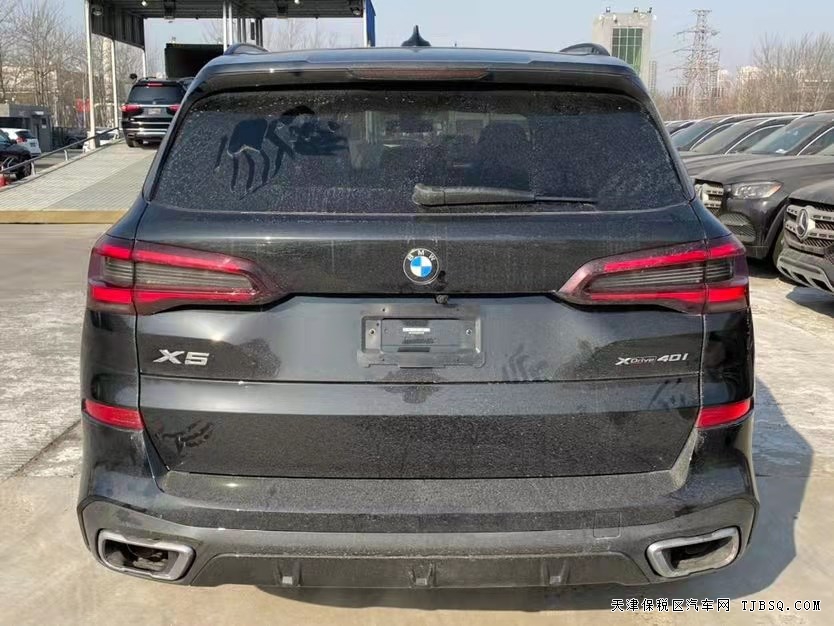 宝马X5  21款3.0T M运动 国六现车手续齐