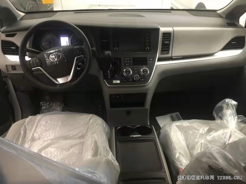 20款塞纳3.5四驱 LE  港口双十一秒杀58万售