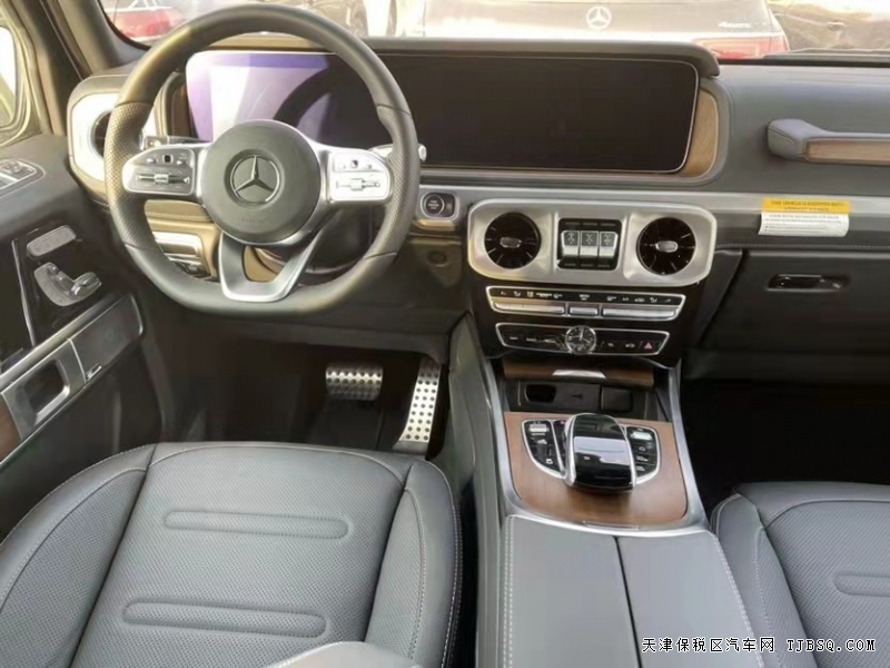 21款 奔驰G550   天津港十月提车优惠多多