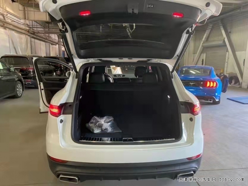 20款保时捷卡宴 3.0T​  国六清仓十月冲量一降到底