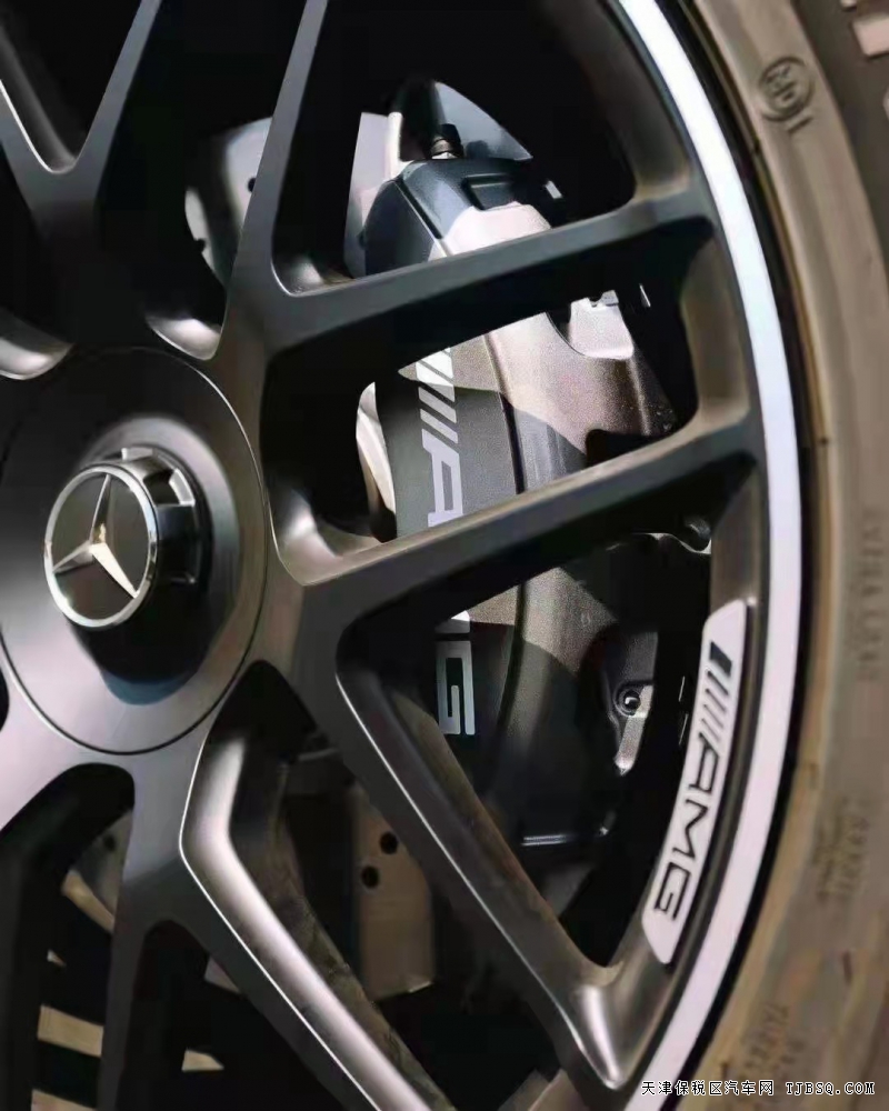 21款奔驰G63  专属优惠万元裸车价格