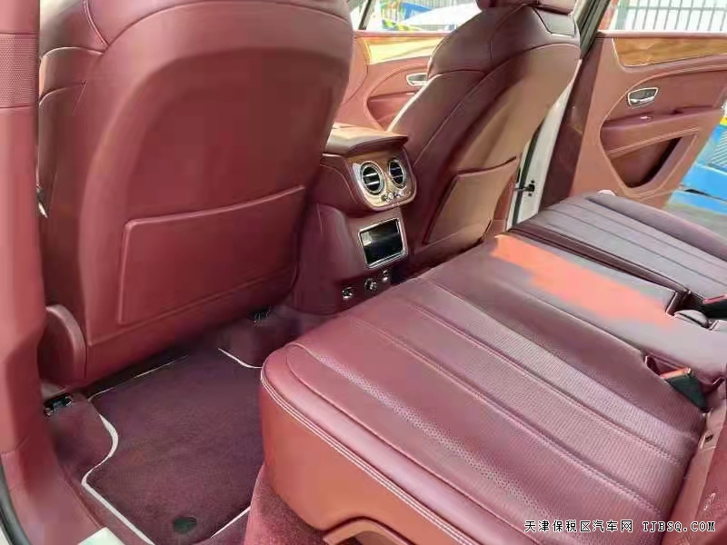 21款宾利添越4.0T 奢华即刻拥有优惠大放送