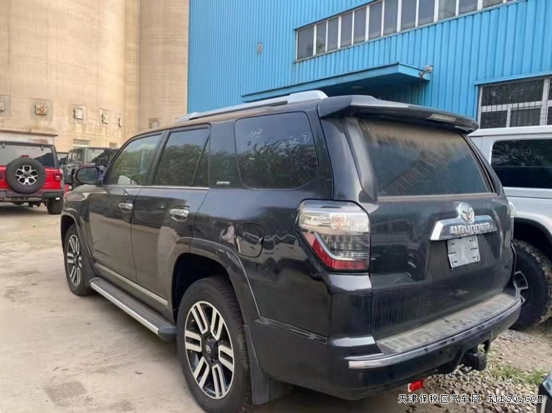 微信图片_20211026142331.jpg 21款丰田超霸4.0 LTD 港口十月劲爆钜惠特价促销