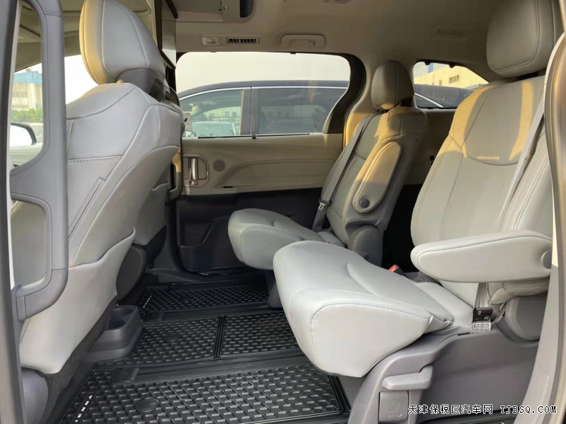 21款塞纳2.5四驱LTD 清仓价格大放送